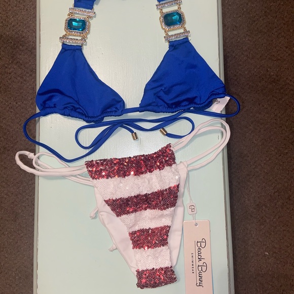Beach Bunny ❤️💙🇺🇸Red White and Blue mix match bikini set - Picture 2 of 6